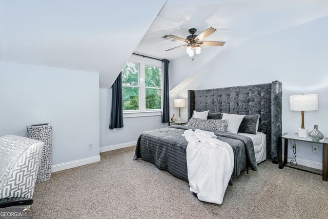 6225 Random Winds Bluff, Gainesville, GA 30506