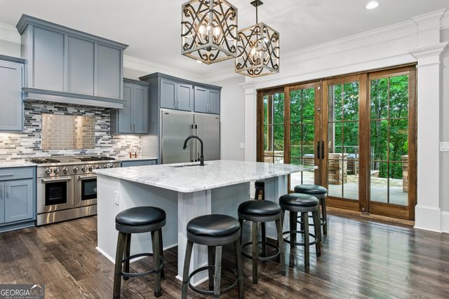 6225 Random Winds Bluff, Gainesville, GA 30506