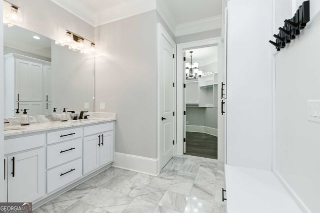 6225 Random Winds Bluff, Gainesville, GA 30506