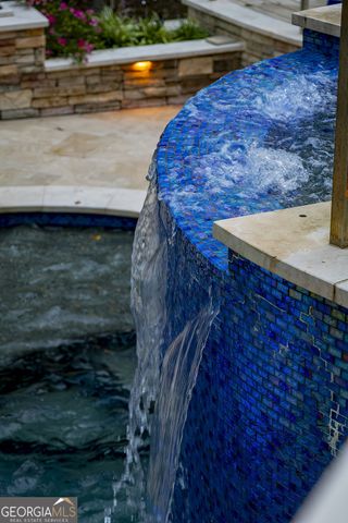 6225 Random Winds Bluff, Gainesville, GA 30506