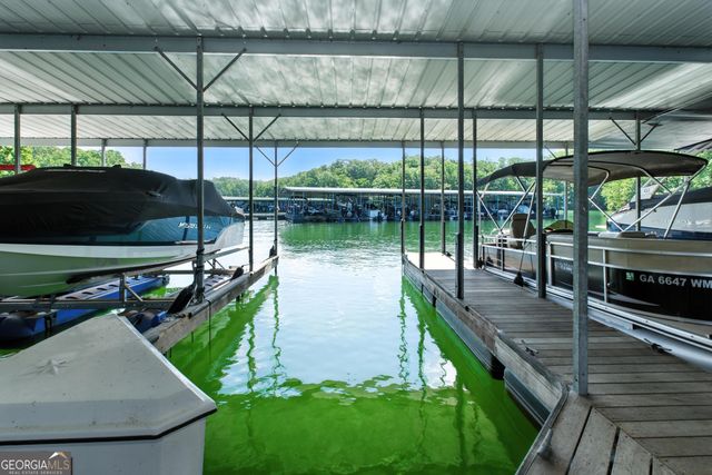 6225 Random Winds Bluff, Gainesville, GA 30506