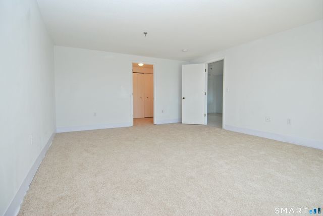 109 Putter Drive 614 - N, Wallingford, CT 06492