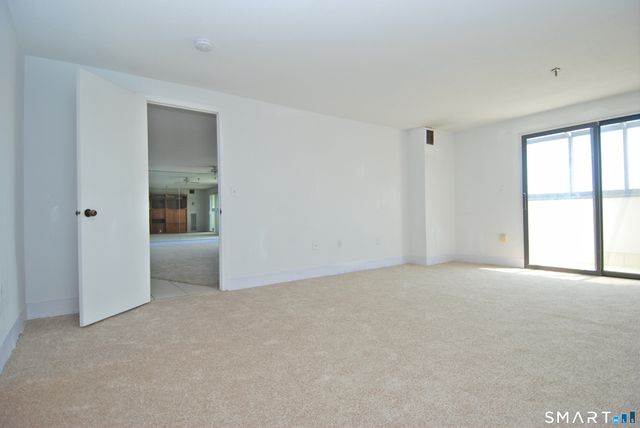 109 Putter Drive 614 - N, Wallingford, CT 06492