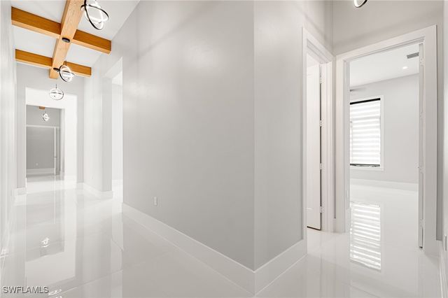 10 Caribbean RD, Naples, FL 34108