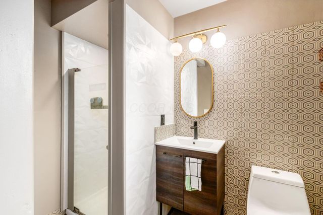 1435 Cottingham Court W, Columbus, OH 43209