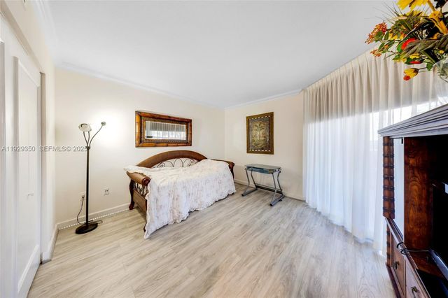 17555 Collins Ave 303, Sunny Isles Beach, FL 33160