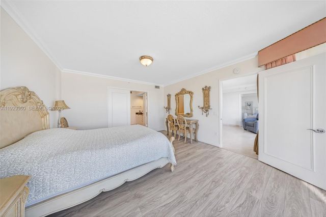 17555 Collins Ave 303, Sunny Isles Beach, FL 33160