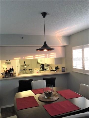 9510 HARBOR GREENS WAY 501, Seminole, FL 33776