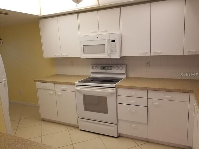 9510 HARBOR GREENS WAY 501, Seminole, FL 33776