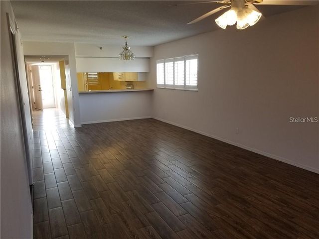 9510 HARBOR GREENS WAY 501, Seminole, FL 33776