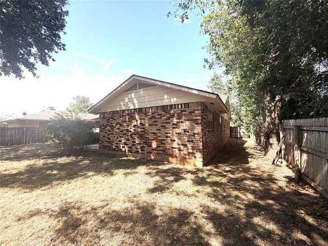 5136 SE 51st Street, Del City, OK 73135