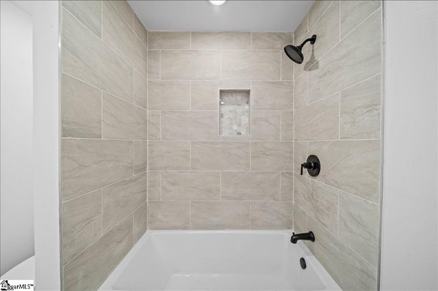 111 Tuskegee Avenue, Greenville, SC 29607