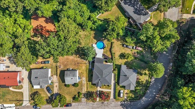 111 Tuskegee Avenue, Greenville, SC 29607