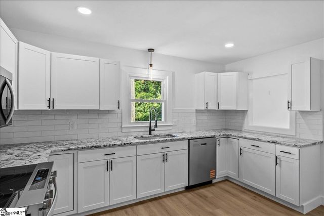 111 Tuskegee Avenue, Greenville, SC 29607