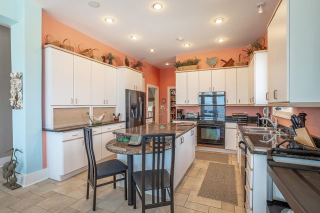 582 Bald Point Road, Bald Point, FL 32346