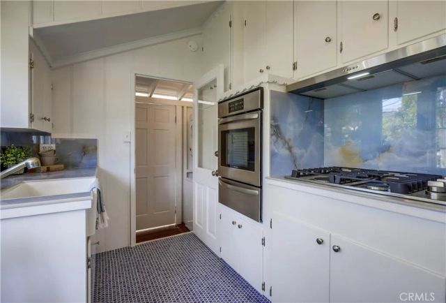 464 Agate Street, Laguna Beach, CA 92651