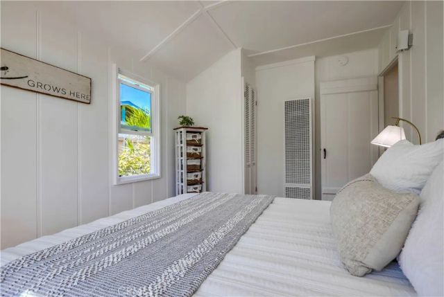 464 Agate Street, Laguna Beach, CA 92651