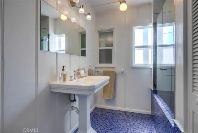 464 Agate Street, Laguna Beach, CA 92651