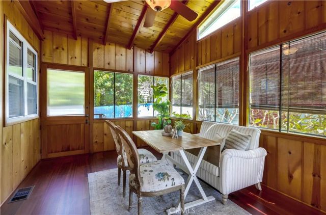 464 Agate Street, Laguna Beach, CA 92651