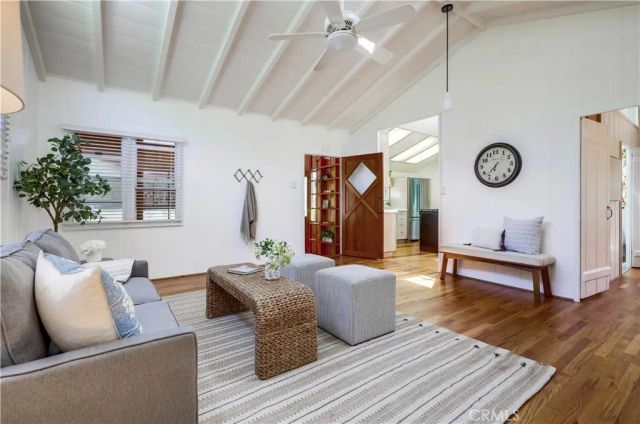 464 Agate Street, Laguna Beach, CA 92651