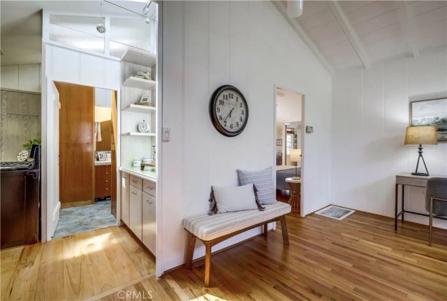 464 Agate Street, Laguna Beach, CA 92651