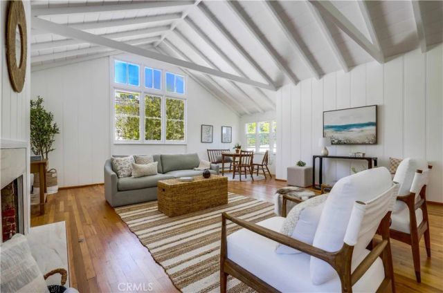 464 Agate Street, Laguna Beach, CA 92651