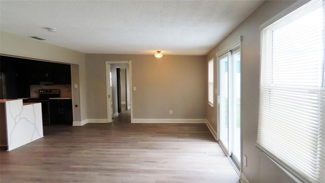 4594 17TH AVENUE N, St Petersburg, FL 33713