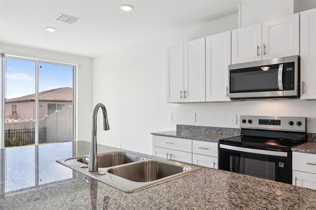 2373 WHITE TAIL STREET, Davenport, FL 33837