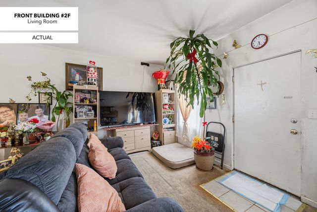 1801 W 21st Place, Chicago, IL 60608