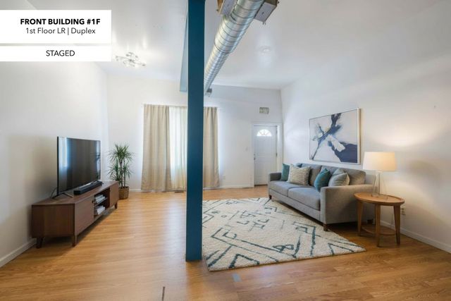 1801 W 21st Place, Chicago, IL 60608