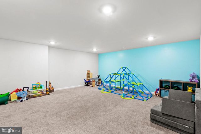 6659 SACAGAWEA ST, Ruther Glen, VA 22546