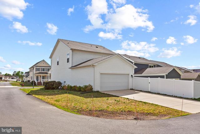 6659 SACAGAWEA ST, Ruther Glen, VA 22546