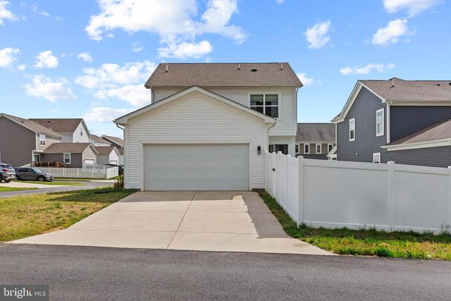 6659 SACAGAWEA ST, Ruther Glen, VA 22546