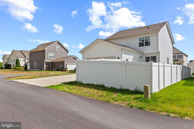 6659 SACAGAWEA ST, Ruther Glen, VA 22546