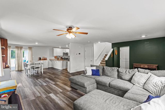 6659 SACAGAWEA ST, Ruther Glen, VA 22546