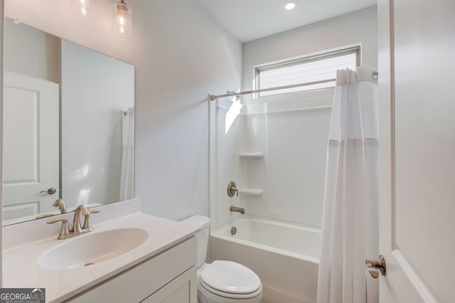 5031 Adler Court, Hoschton, GA 30548