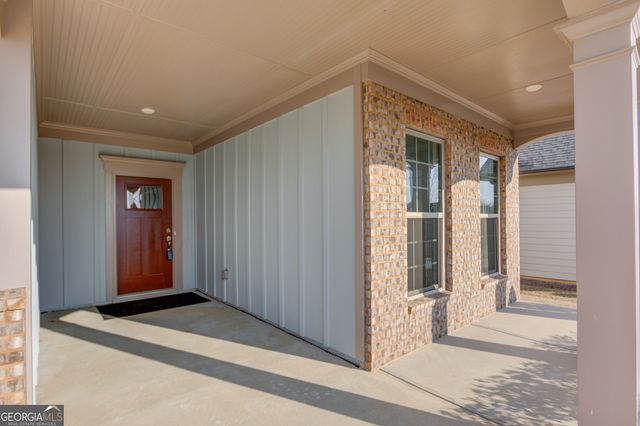 5031 Adler Court, Hoschton, GA 30548