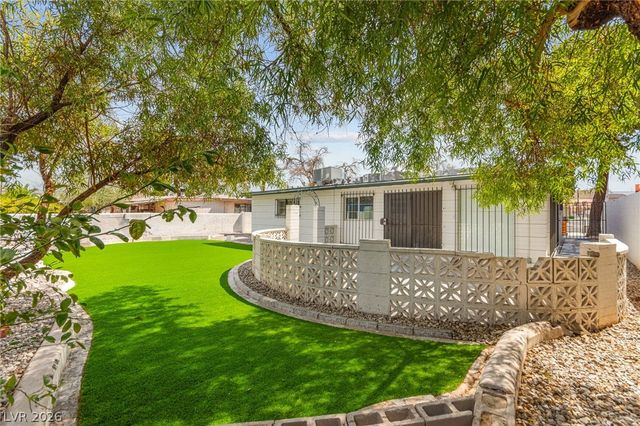 2312 South 6th Street, Las Vegas, NV 89104