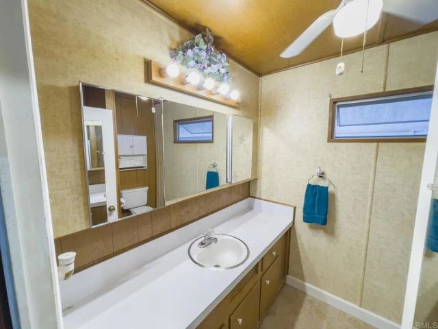 8545 Mission Gorge Rd Spc 252, Santee, CA 92071