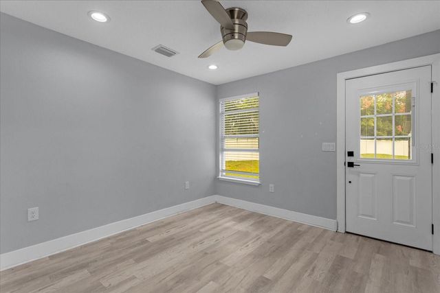 4521 EDGEWATER DRIVE 4, Orlando, FL 32804