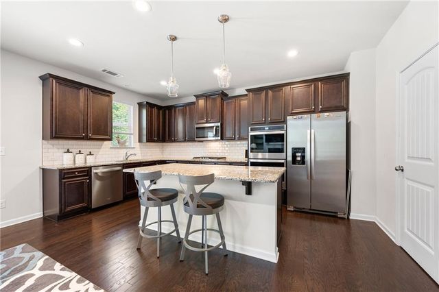 5465 Mirror Lake Drive, Cumming, GA 30028