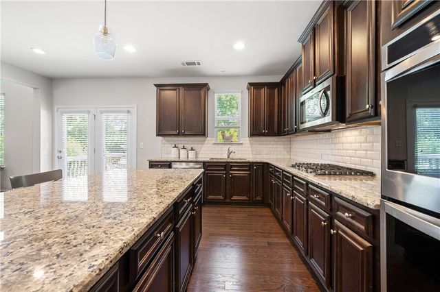 5465 Mirror Lake Drive, Cumming, GA 30028