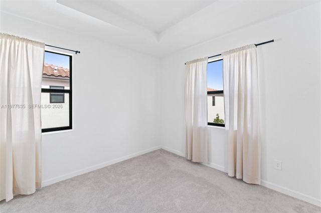 11755 SW 246th Ter, Miami, FL 33032