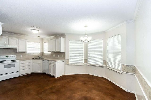6504 7th Street, Lubbock, TX 79416