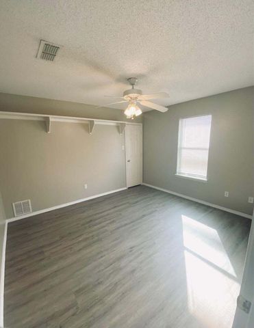 6504 7th Street, Lubbock, TX 79416