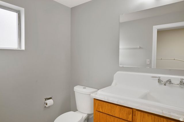 188 W MAIN ST, Rockville, UT 84763