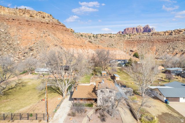 188 W MAIN ST, Rockville, UT 84763