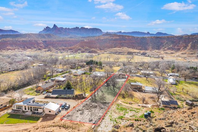 188 W MAIN ST, Rockville, UT 84763