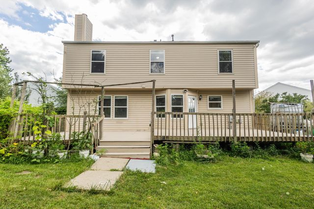 26 E Woodfield, Etna, OH 43062