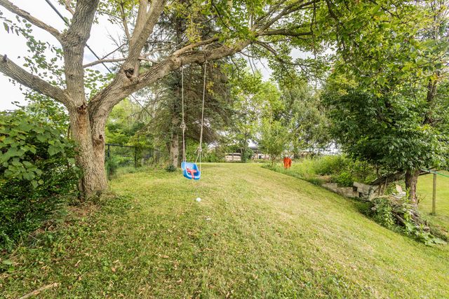 26 E Woodfield, Etna, OH 43062